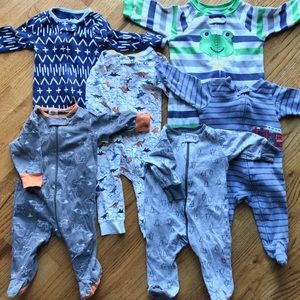 Lot bundle (6) 3 month boy zip pajamas